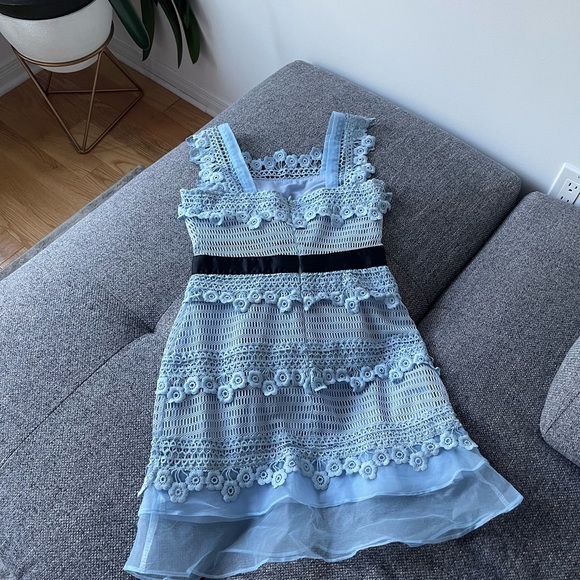 Baby light blue lace dress with floral details - Picture 3 of 10